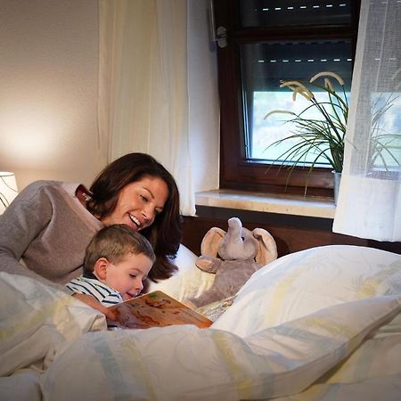 Ferienwohnung Weibhauser ビショフスヴィーゼン エクステリア 写真