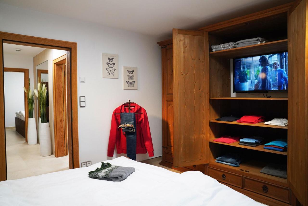 Ferienwohnung Weibhauser ビショフスヴィーゼン エクステリア 写真